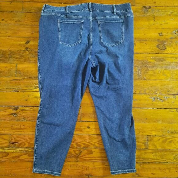 Torrid Jeans Plus Size 28W - Picture 2 of 5